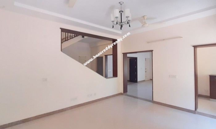 4 BHK Duplex House for Rent in Muttukadu